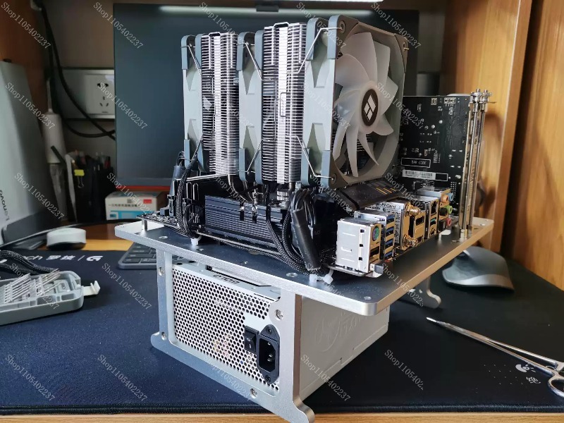 Banc d'essai PC à châssis ouve - Aluminum Open Frame Test Bench Water Cooling avis et prix